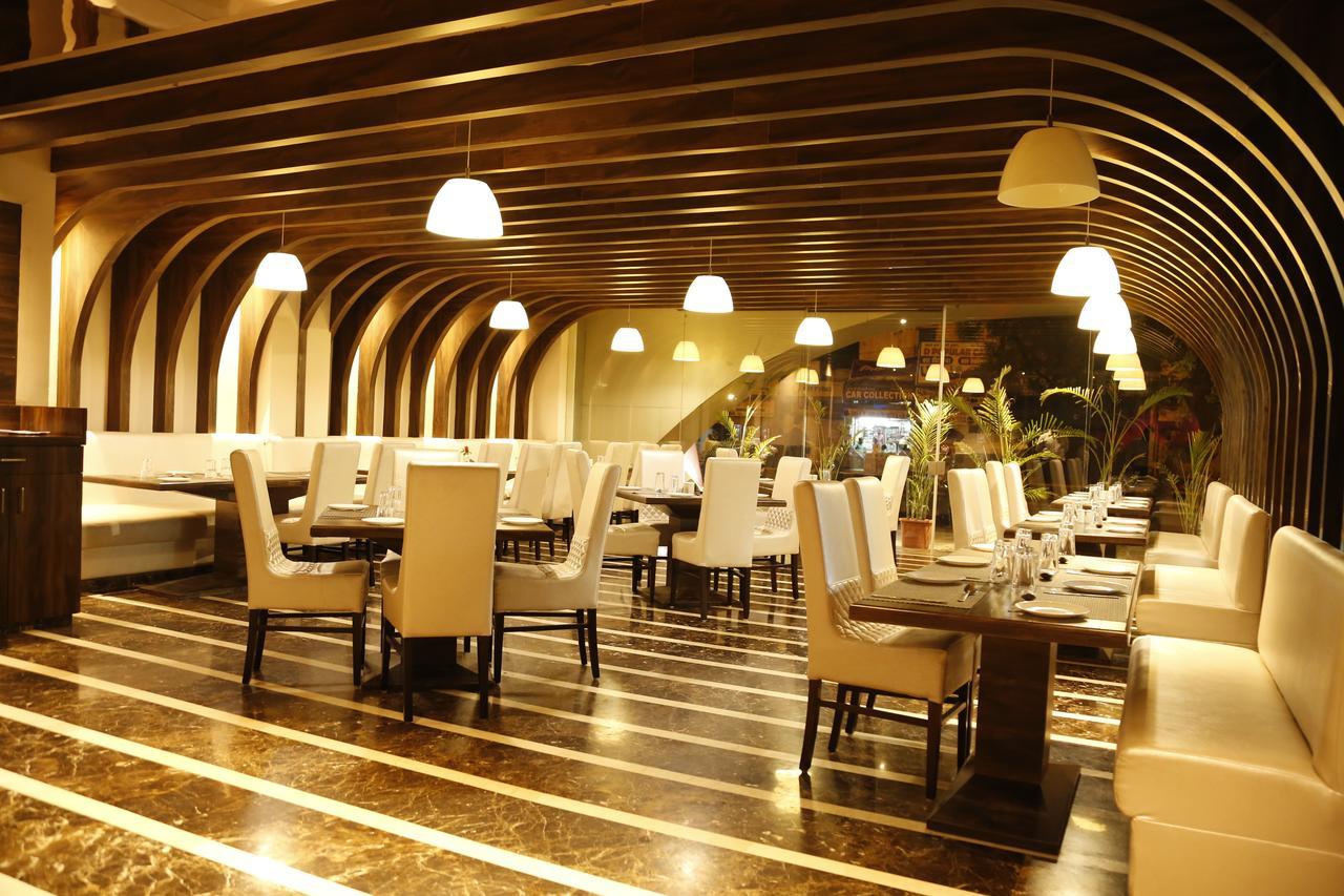 Hotel Orange Агра Экстерьер фото